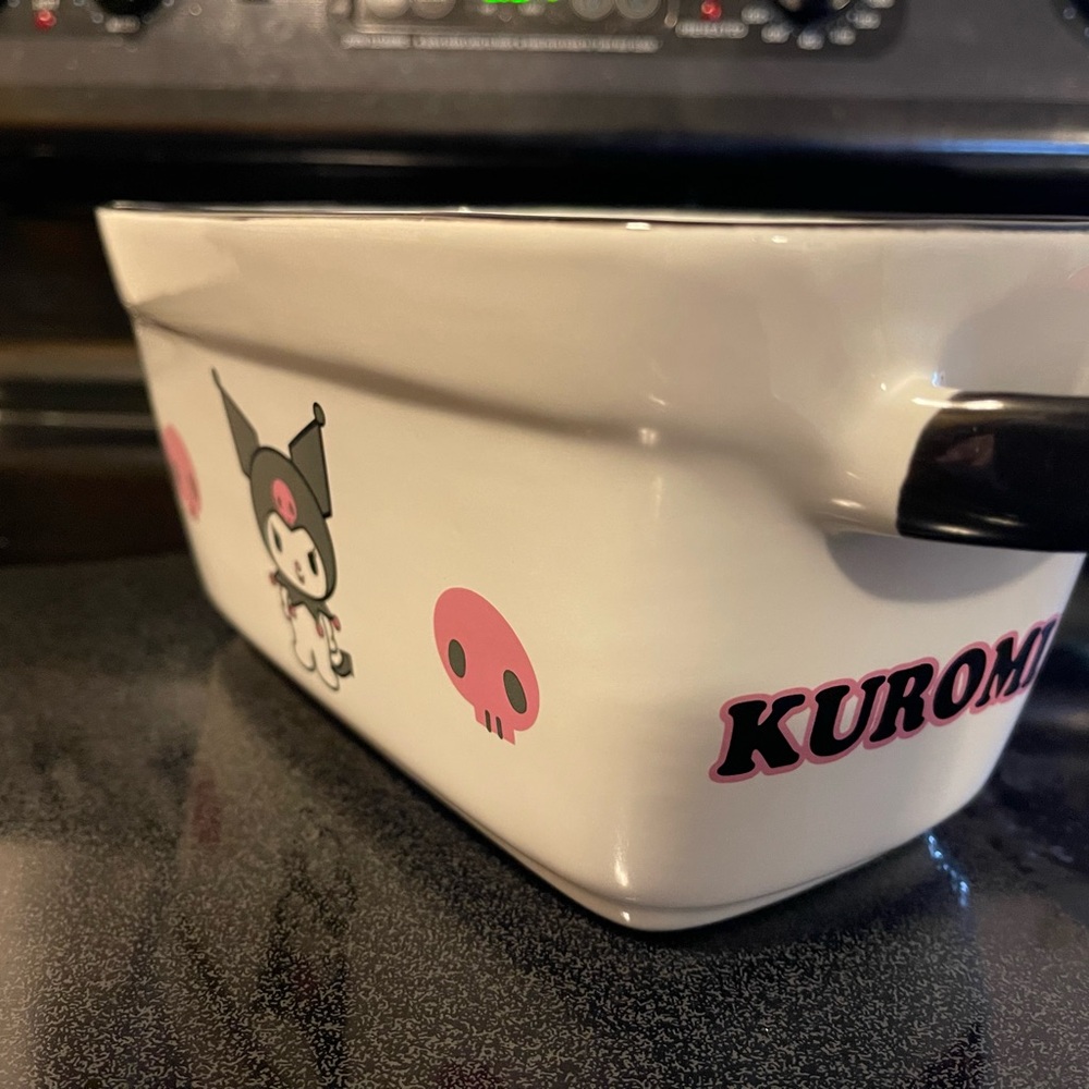 Kuromi ceramic bread pan- brand new